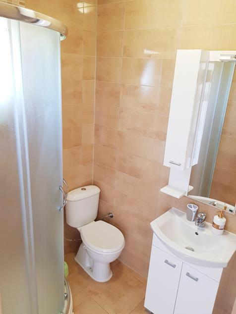 Talija Apartments Krimovica Budva Kamer foto