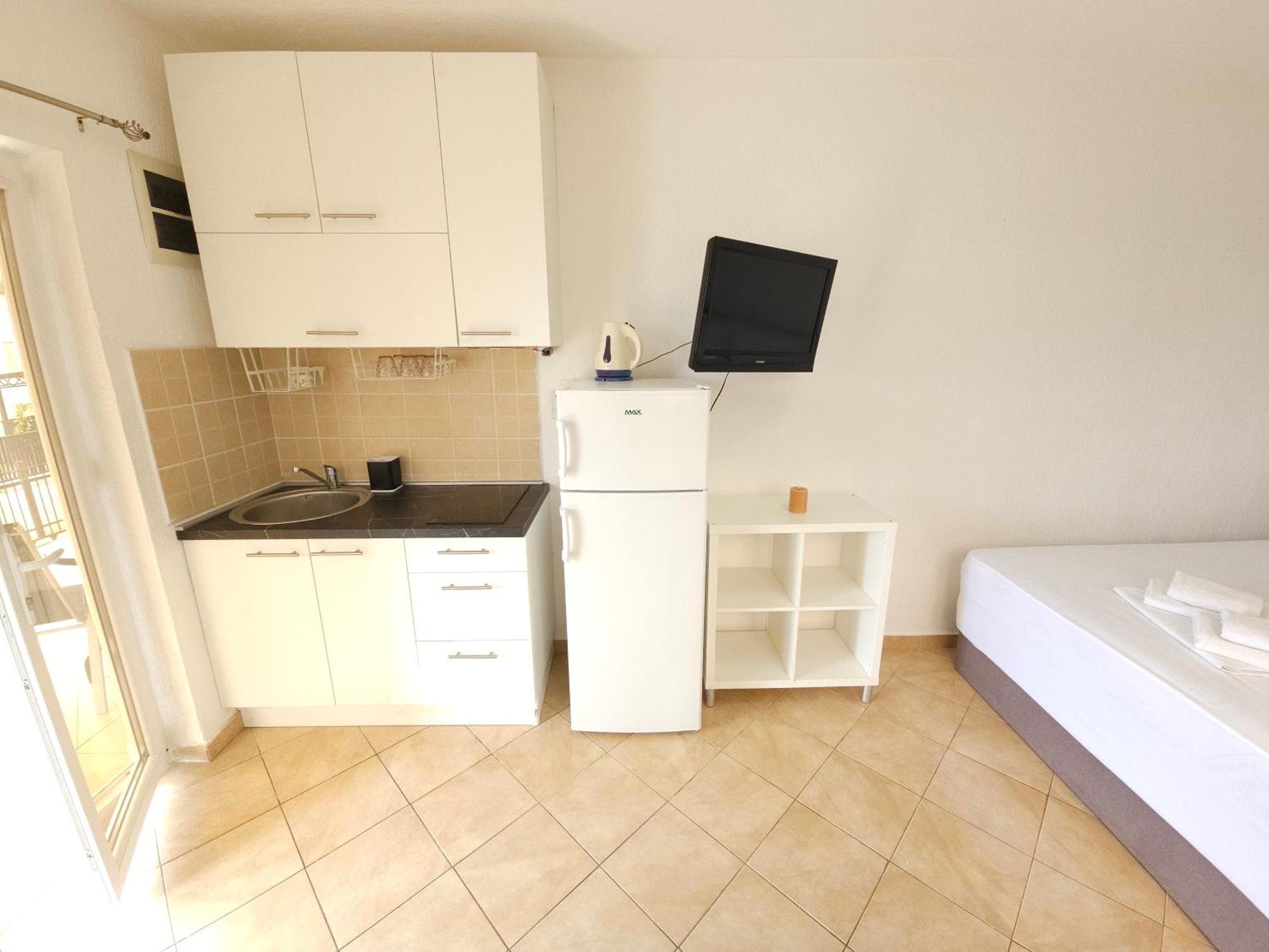 Talija Apartments Krimovica Budva Kamer foto